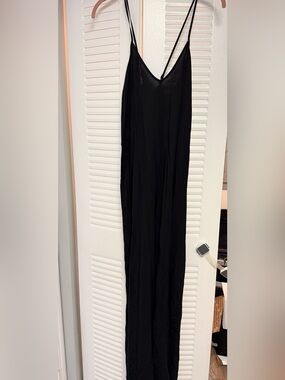 🩷NWT Black Maxi Dress
